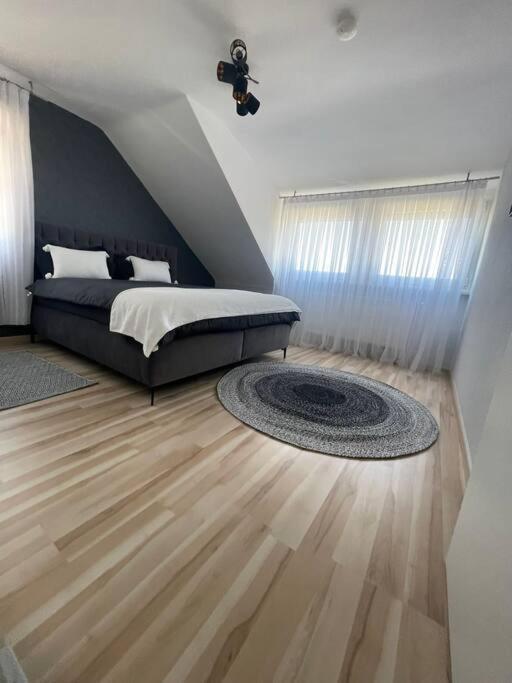 רודסהיים אם ריין Ferienwohnung Marie מראה חיצוני תמונה
